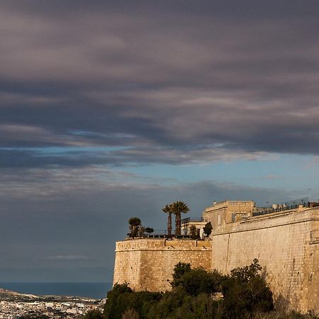 イムディーナ St. Agatha'S Bastionヴィラ エクステリア 写真